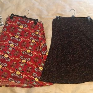 Lularoe maxi size small and xs BNWT on the small.